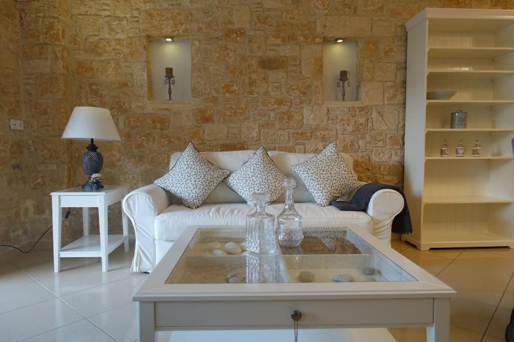 Apartment Miss Nefeli - Marvelous Stone In Perdika-aegina Aegina